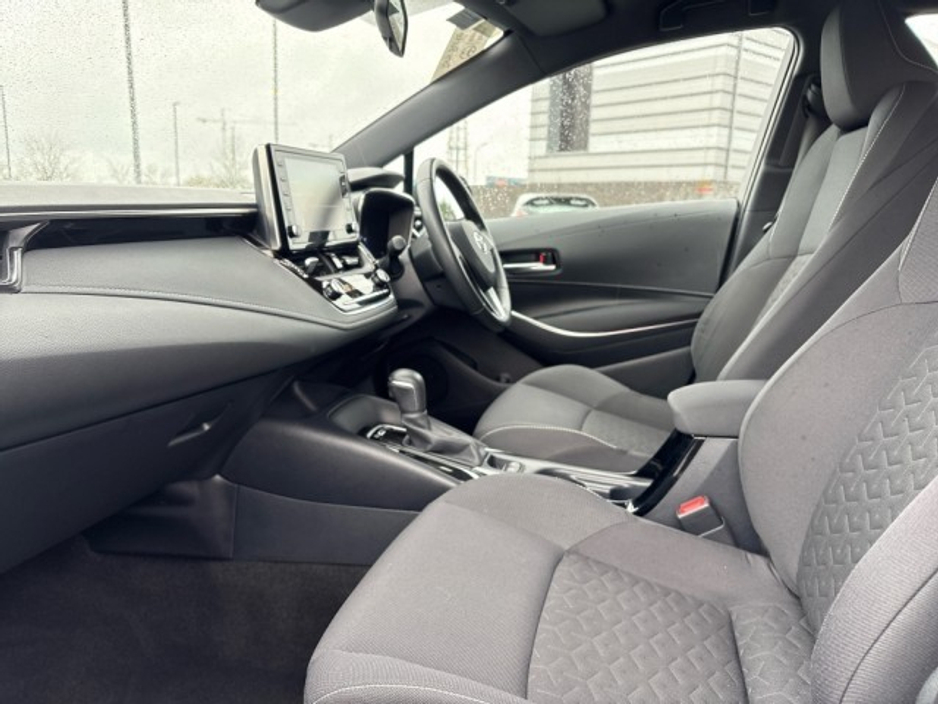 2019 Toyota Corolla - image 7