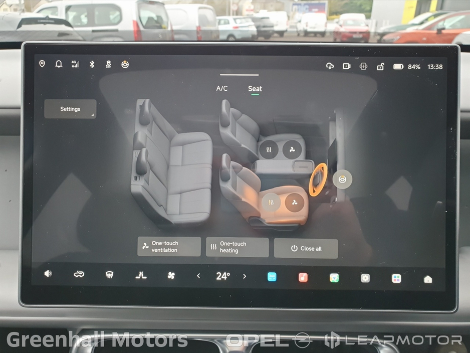 2026 Leapmotor B10 B10 Design €36,955