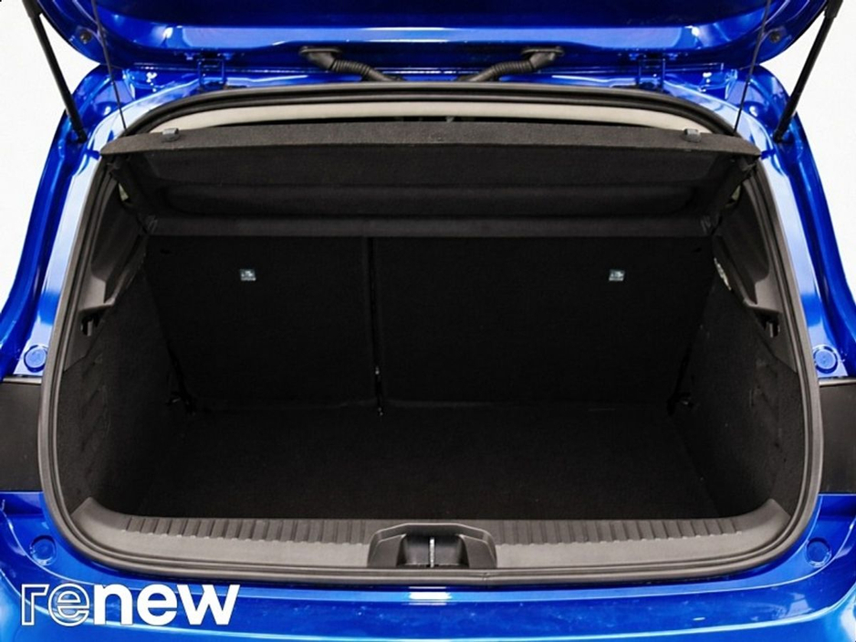 2025 Renault Clio - image 12