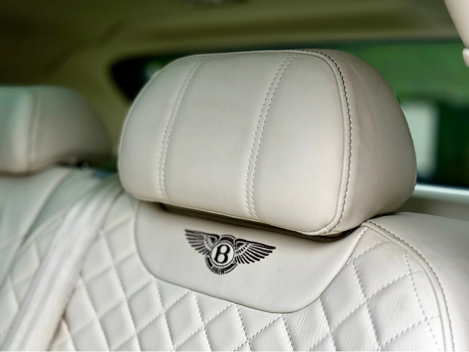 2016 Bentley Bentayga W12 600BHP AWD 5DR A €118,950