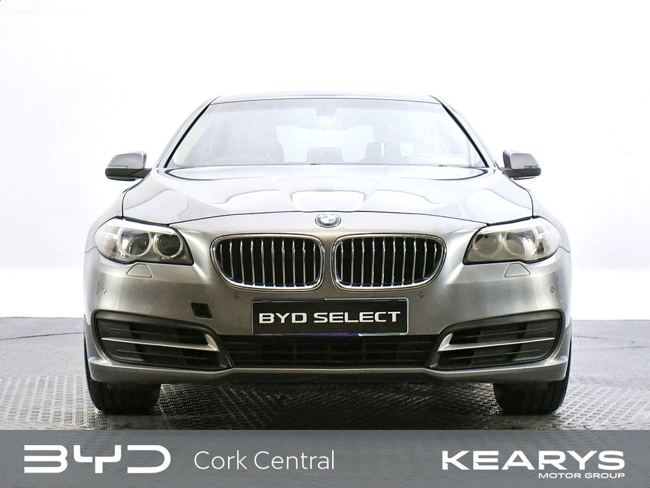 2015 BMW 5 Series 520d SE Auto €15,888