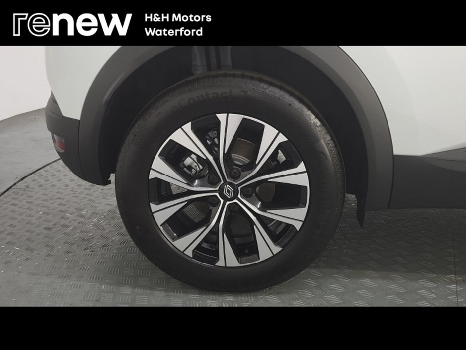 2026 Renault Captur - image 9