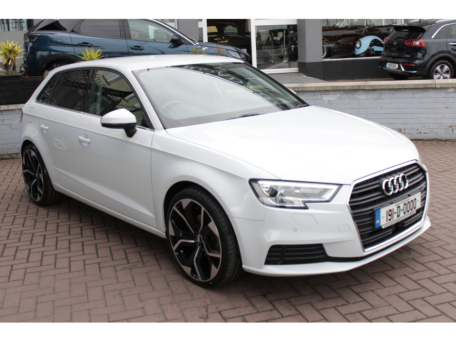 2019 Audi A3 - image 2