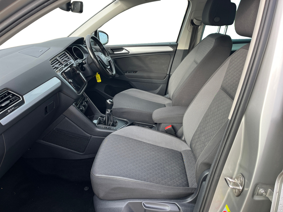 2020 Volkswagen Tiguan CL 2.0 TDI MANUAL 6SPEED FWD 150HP 5DR €23,900