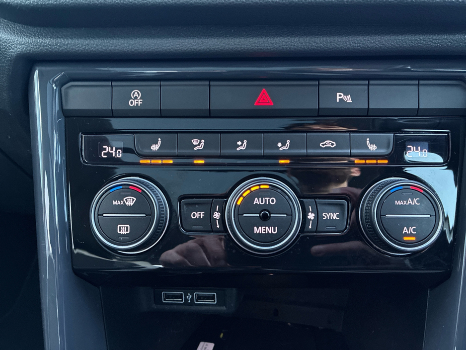 2019 Volkswagen T-Roc SPORT 1.0 TSI MANUAL 6SPEED FWD 115HP 5DR €19,950