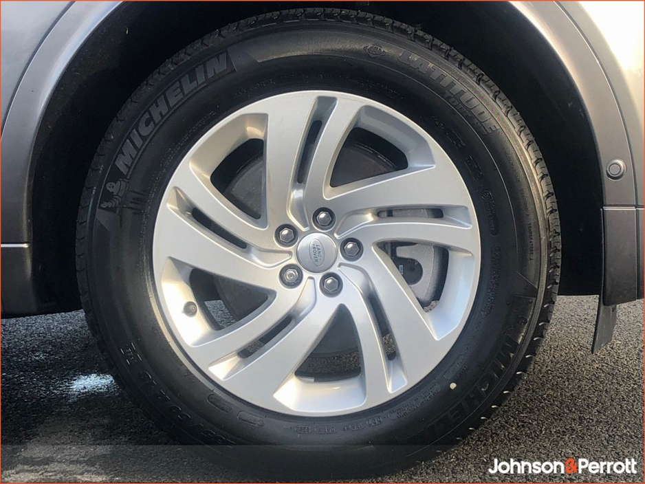 2024 Land Rover Discovery Sport 1.5 I3 PHEV 309 PS AWD S Auto €54,900