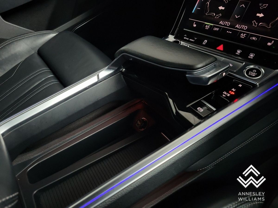 2023 Audi e-tron - image 23