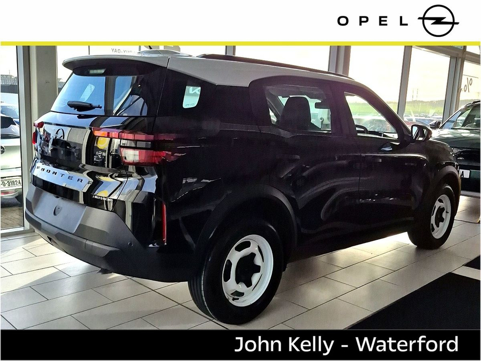 2026 Opel Frontera ELEGANCE MHEV - WHITE EDITION €34,404