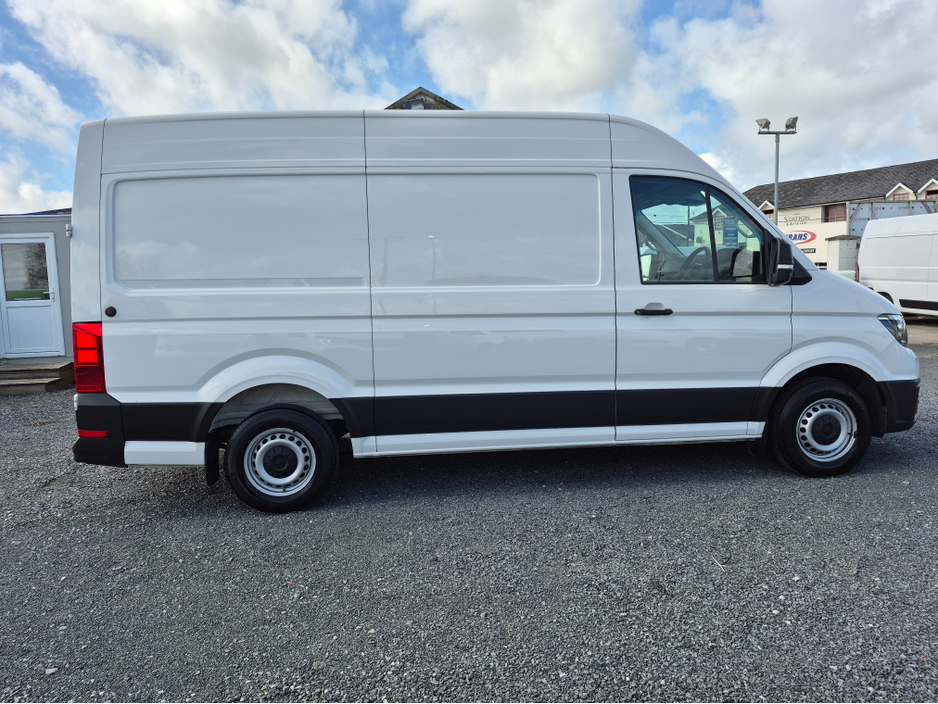 2022 Volkswagen Crafter - image 11