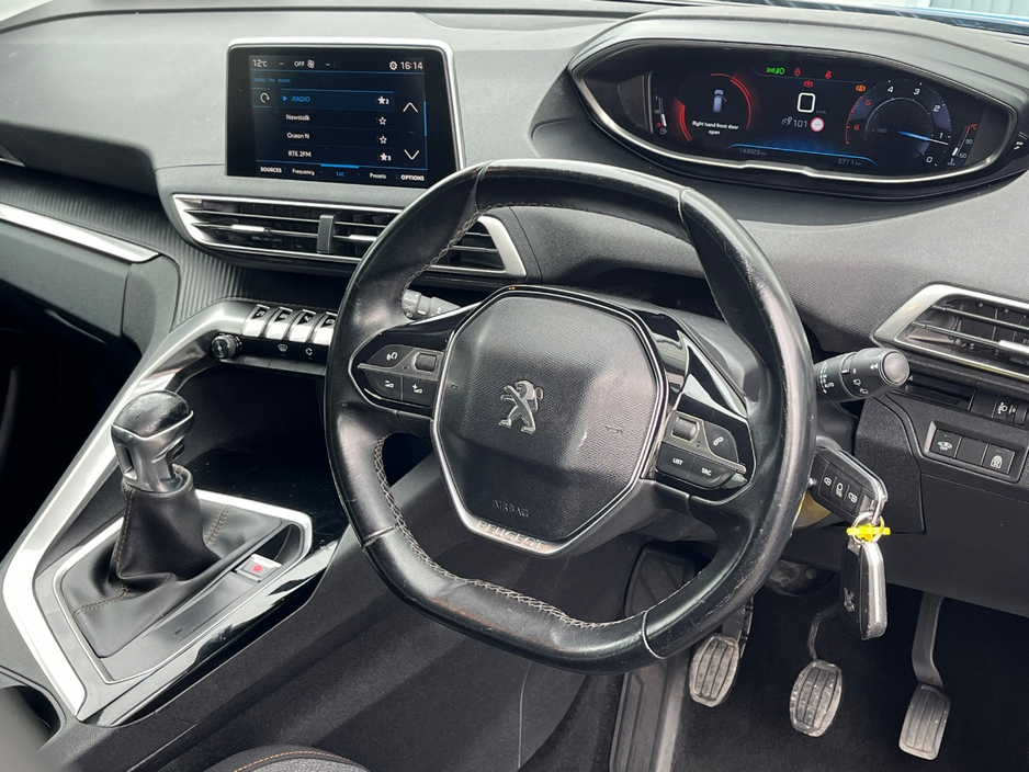 2018 Peugeot 3008 - image 17