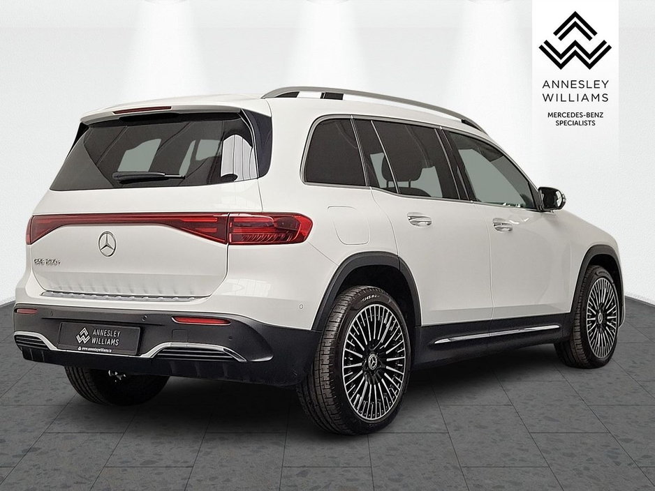 2025 Mercedes-Benz EQB - image 6