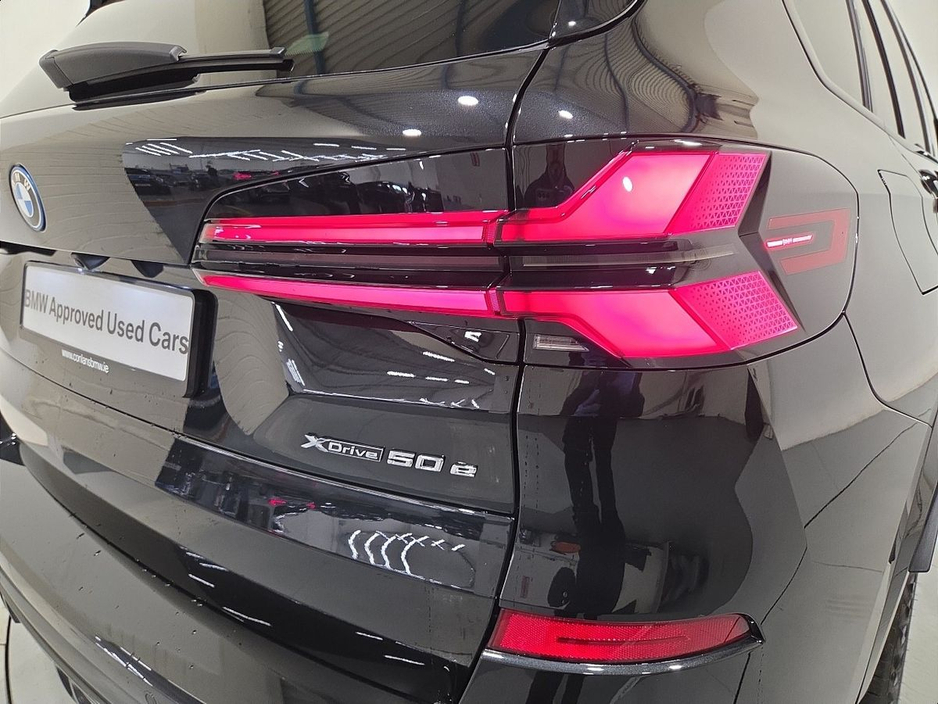 2025 BMW X5 - image 20