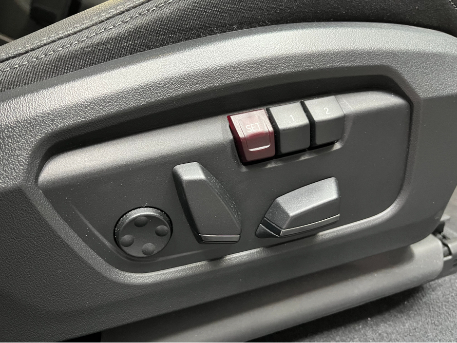 2023 BMW iX1 - image 14