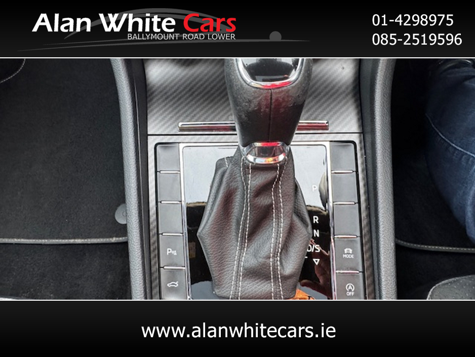 2023 Skoda Superb - image 36