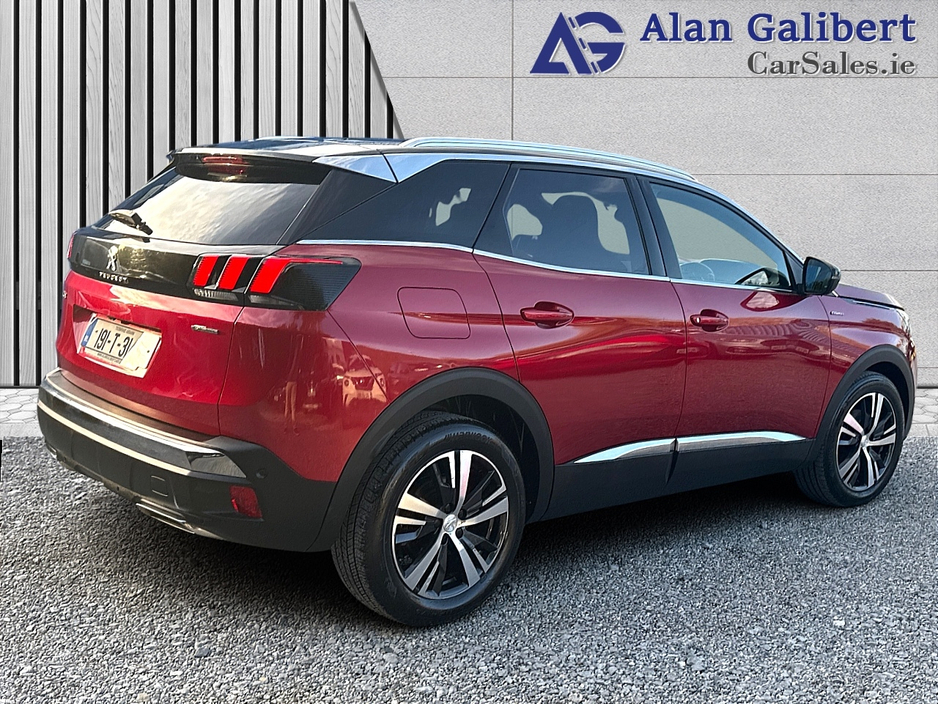 2019 Peugeot 3008 - image 8