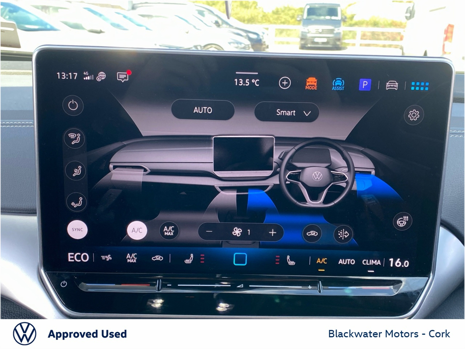 2025 Volkswagen ID.4 - image 18