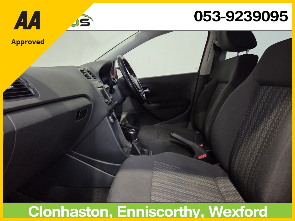 2017 Volkswagen Polo - image 4