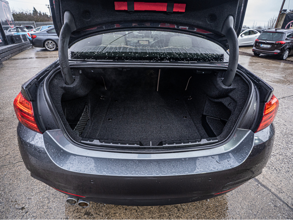 2017 BMW 4 Series 2017 BMW 420d M-Sport/1 owner/FSH/1yr warranty €27,888