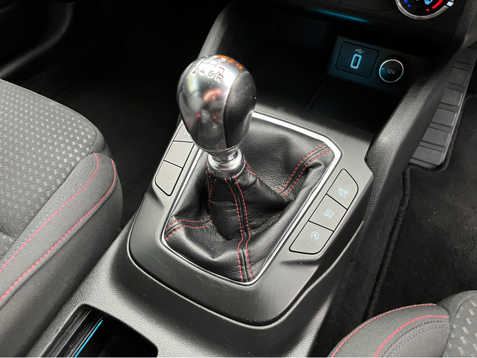 2019 Ford Focus ST-LINE 1.0 PETROL €16,950