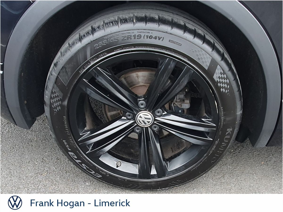 2020 Volkswagen Tiguan - image 9