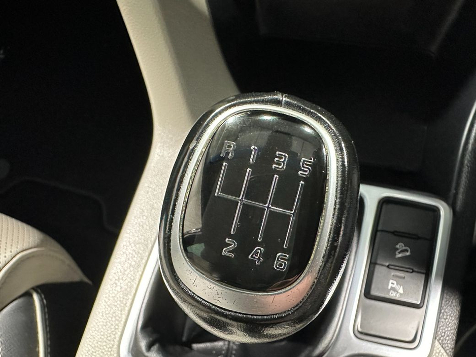 2019 Kia Sportage - image 23