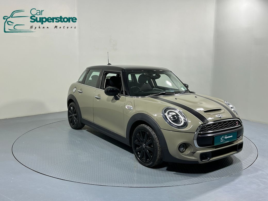 2020 MINI Cooper S 2.0 192 BHP 202 €22,800