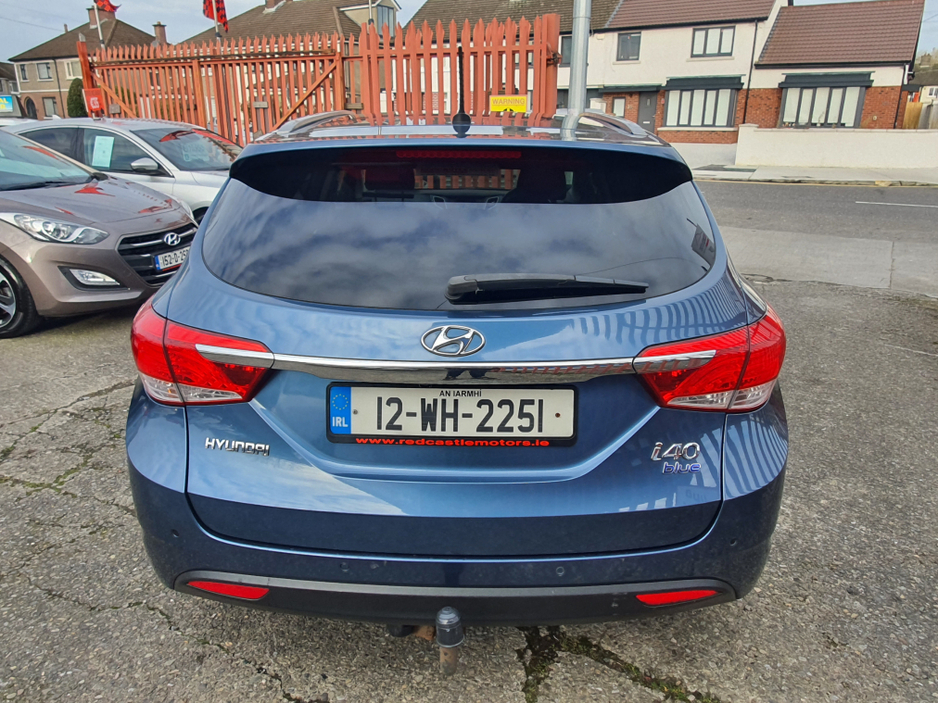 2012 Hyundai i40 - image 4