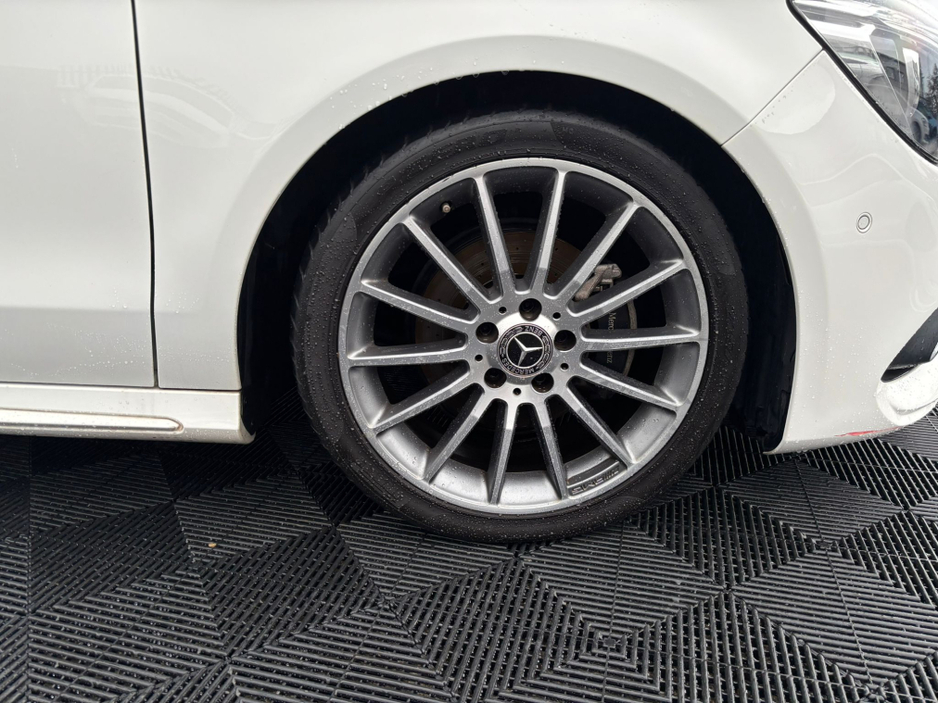 2018 Mercedes-Benz CLA Class - image 3