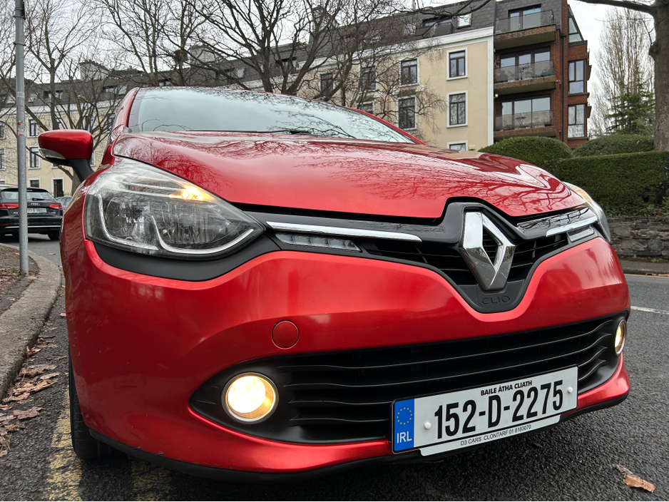 2015 Renault Clio IV DYNAMIQUE 1.2 PET 7 4DR PETROL €6,995