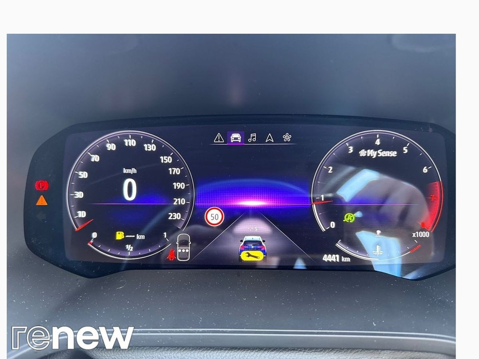 2023 Renault Captur - image 19