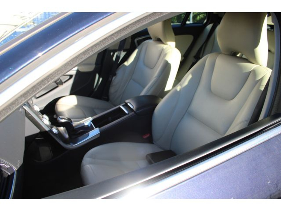 2016 Volvo V60 D2 SE 5DR Auto €14,750