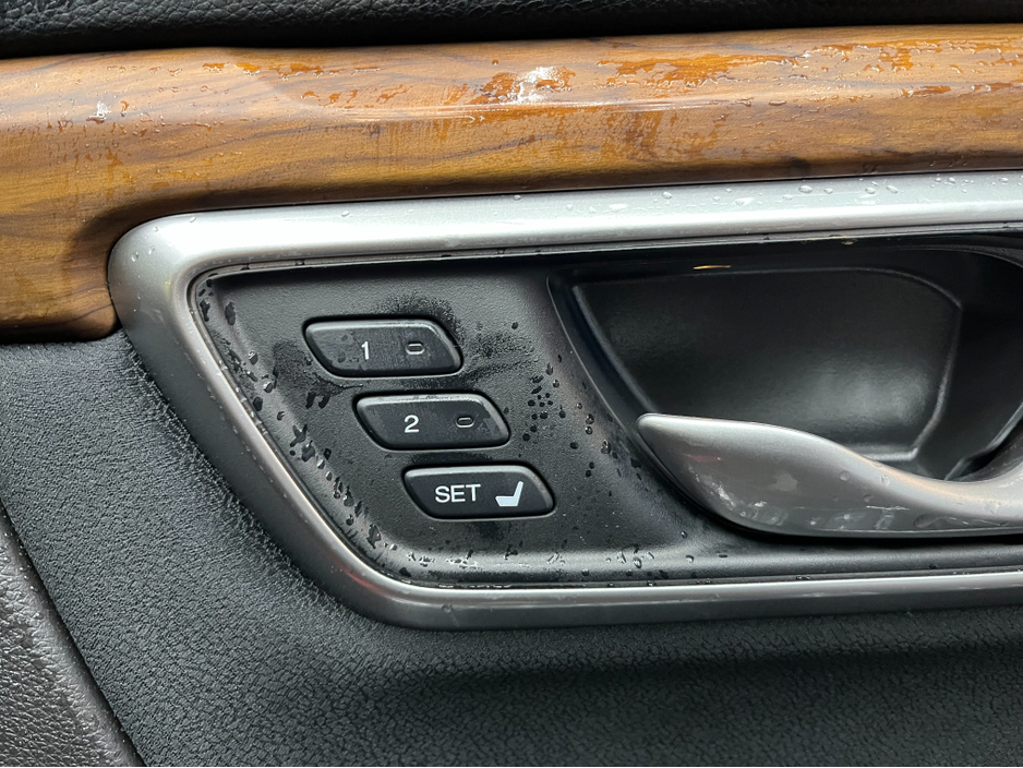 2022 Honda CR-V €33950 2022 HONDA CR-V EHEV EX HYBRID 2.0 AUTOMATIC / CRUISE CONTROL / REVERSE CAMERA / ELECTRIC MEMORY & HEATED SEATS / PADDLE SHIFTERS €33,950