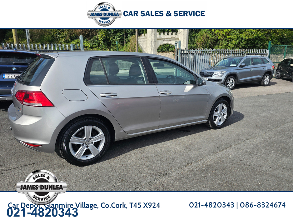 2015 Volkswagen Golf - image 6