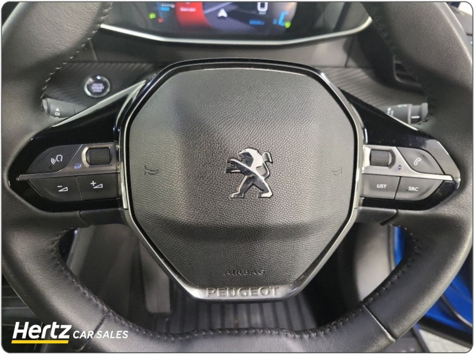 2023 Peugeot 2008 - image 17