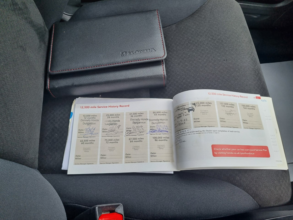 2017 Honda CR-V - image 27