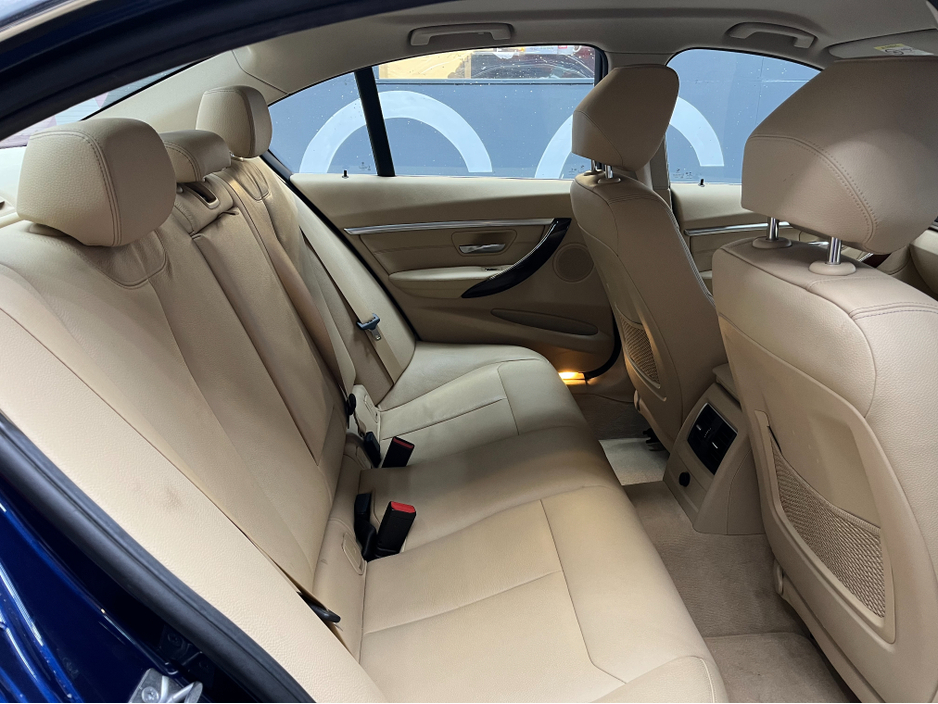 2018 BMW 3 Series €19950! 2018 BMW 330E iPERFORMANCE LUXURY 2.0 AUTOMATIC / ELECTRIC MEMORY & HEATED SEATS / CRUISE CONTROL / REVERSE CAMERA / €19,950