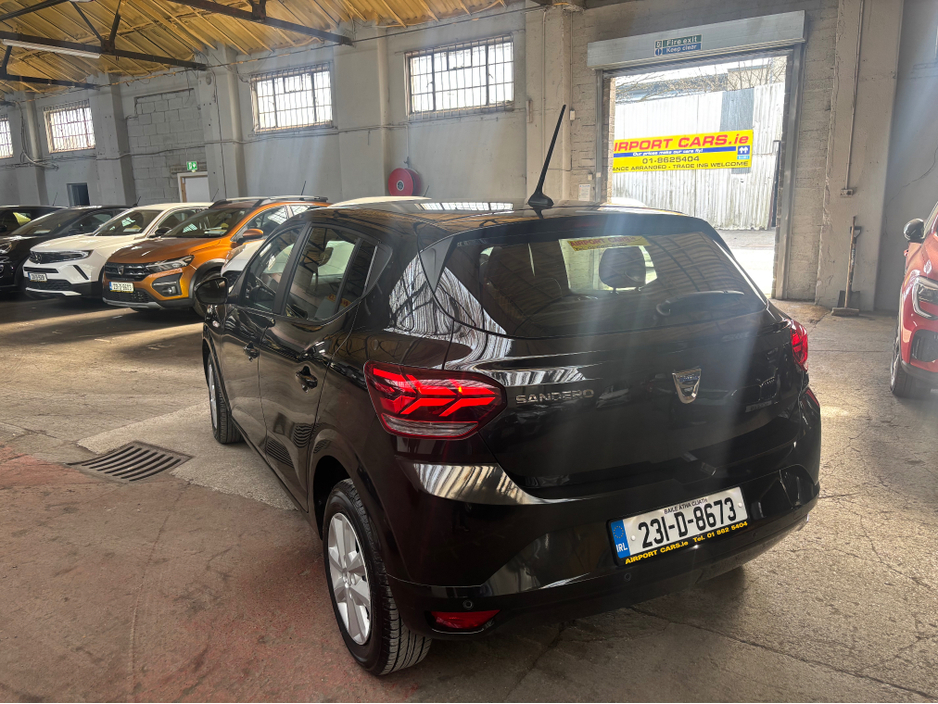 2023 Dacia Sandero - image 9