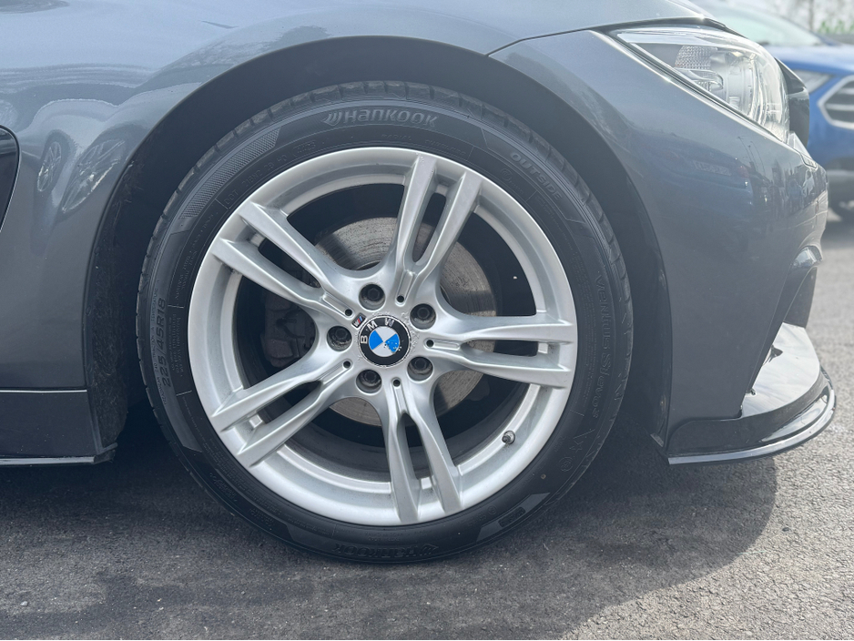 2016 BMW 4 Series - image 12