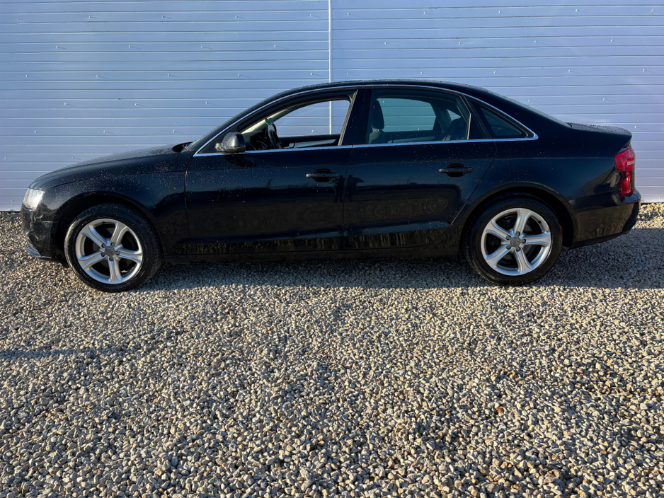 2012 Audi A4 - image 12