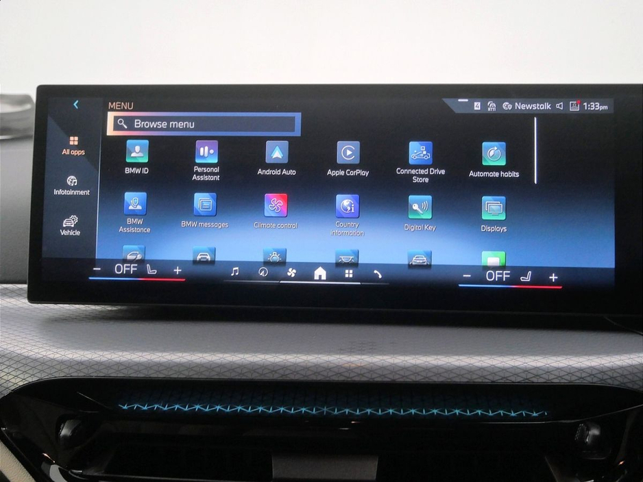 2025 BMW 4 Series - image 19