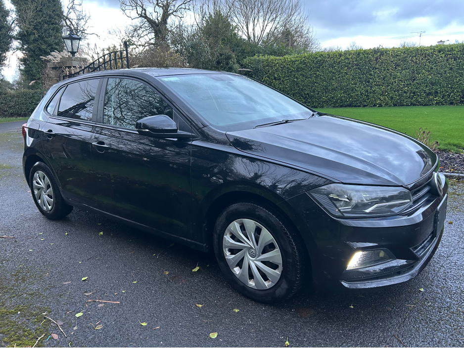 2018 Volkswagen Polo - image 3