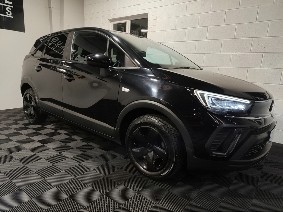 2022 Opel Crossland X - image 12