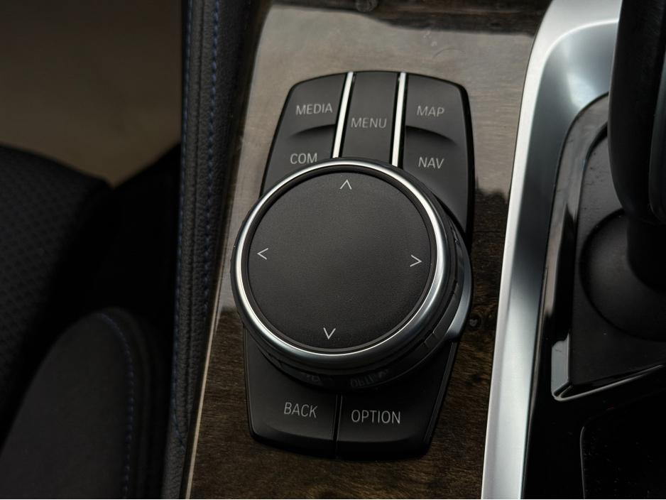 2017 BMW 5 Series M-SPORTS SUNROOF HUGE SPEC // STUNNING CAR €26,950