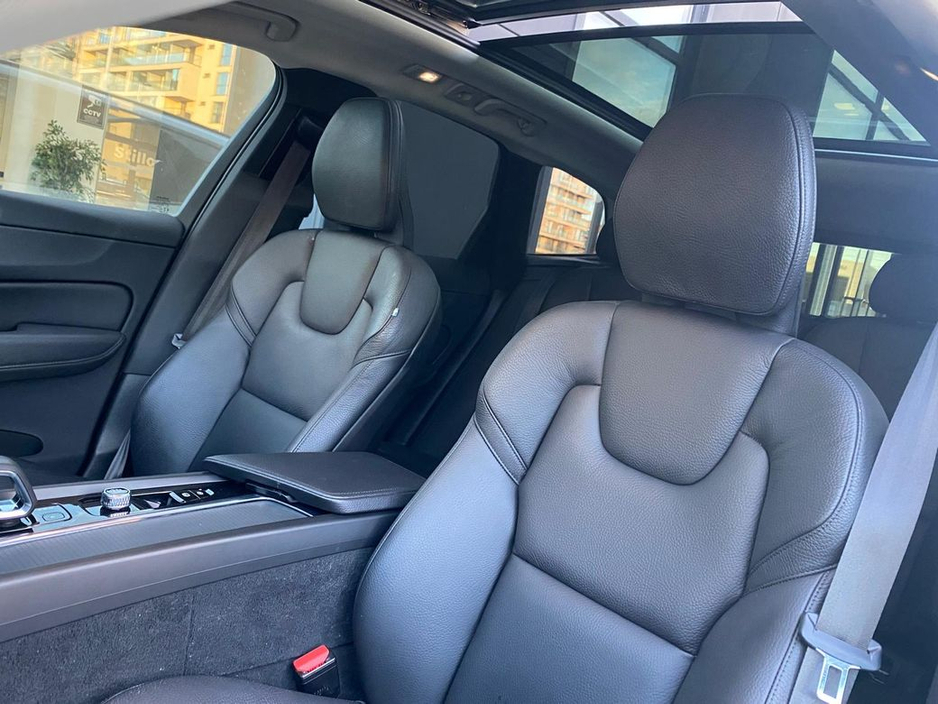 2022 Volvo XC60 T6 Inscription AWD Auto €43,900