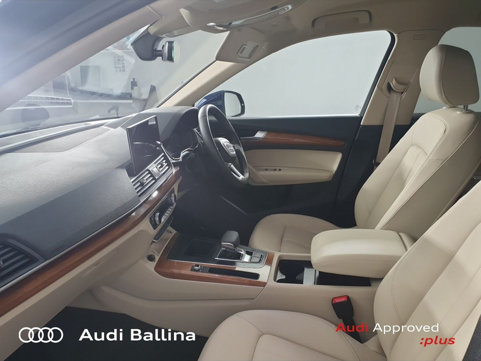 2024 Audi Q5 - image 11