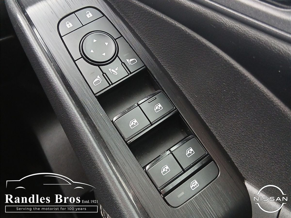 2023 Nissan Qashqai - image 19