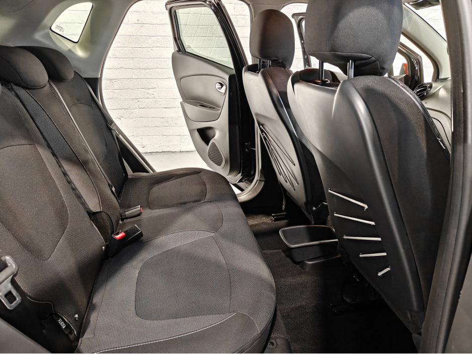 2015 Renault Captur 0.9 TCE 90 D-QUE S M- MEDIANAV 5DR M-NV NRG €9,250