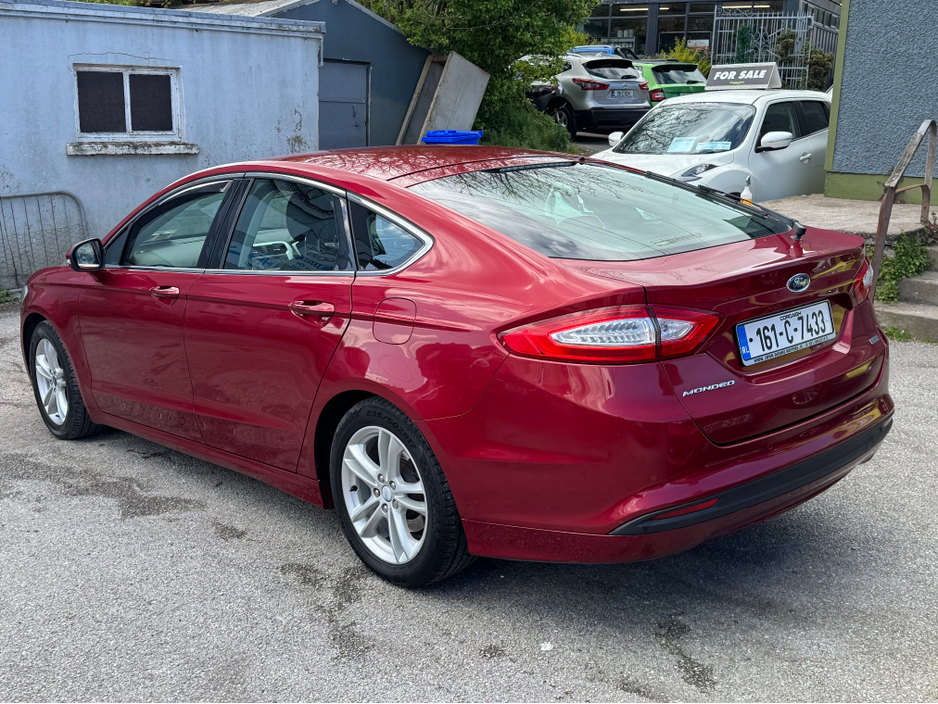 2016 Ford Mondeo - image 8