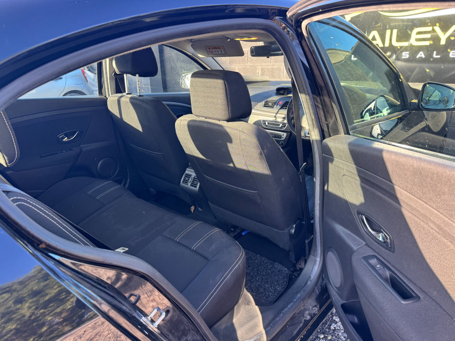 2014 Renault Fluence 1.5 DCI 95 DYNAMIQUE €3,750