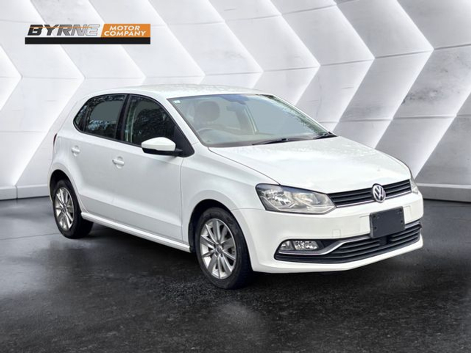 2015 Volkswagen Polo 1.2 TSI AUTO €9,850